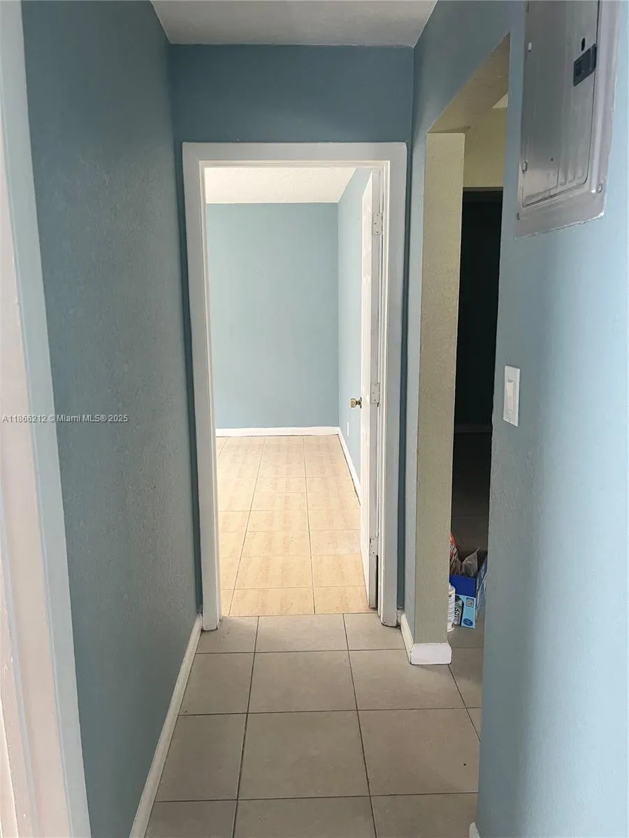 5620 NW 14th St, #5620