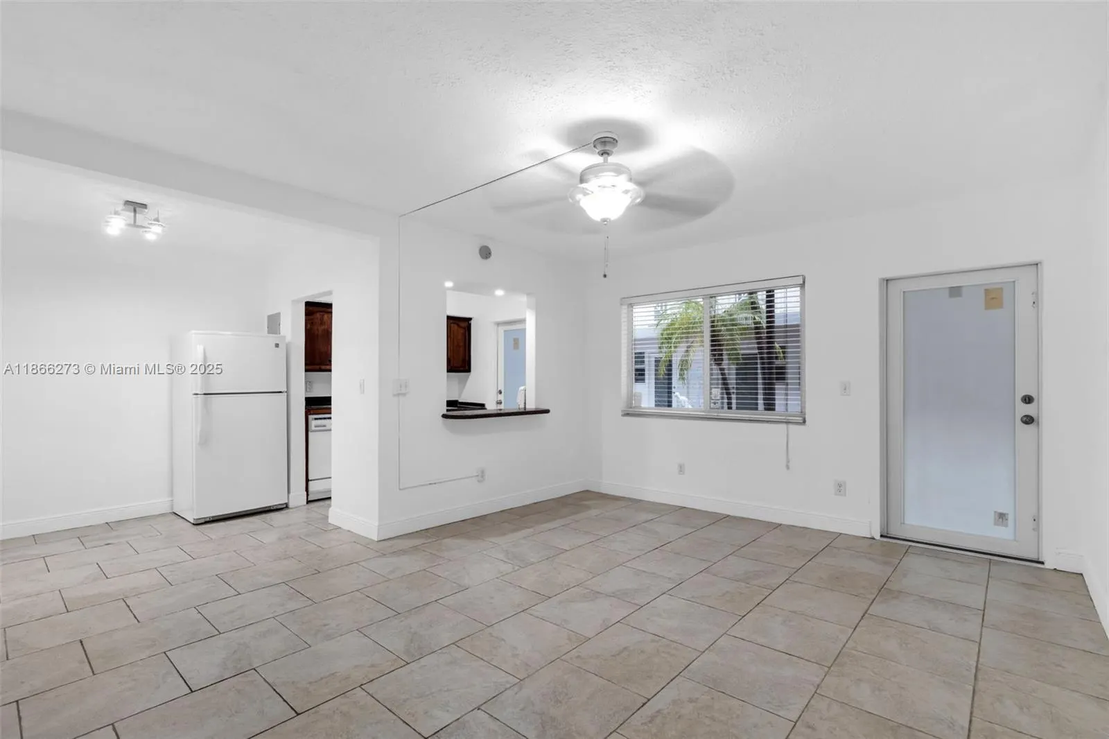 7424 Byron Ave, #2B