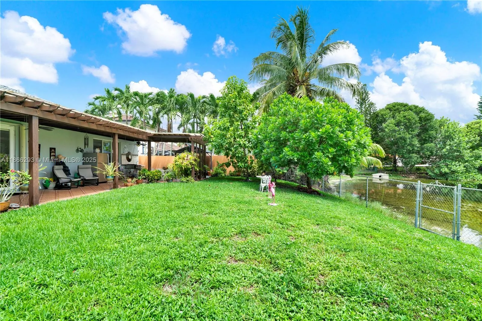 16242 SW 42nd Ter