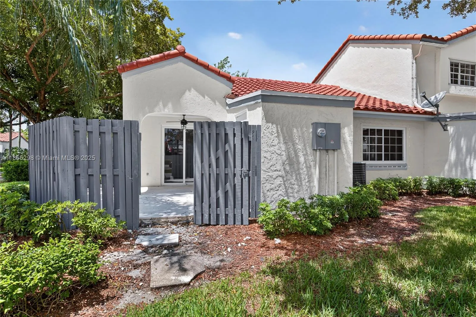 1545 Springside Dr, #1545