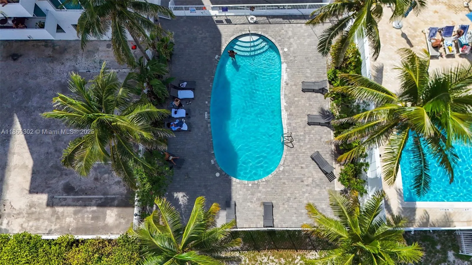 335 Ocean Dr, #111