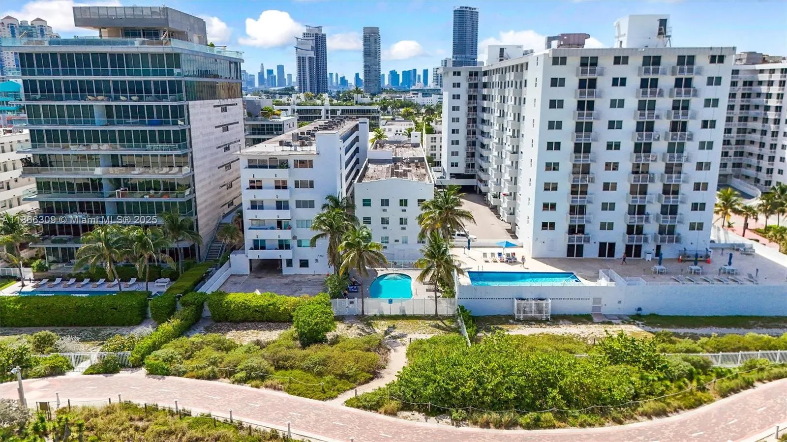 335 Ocean Dr, #223