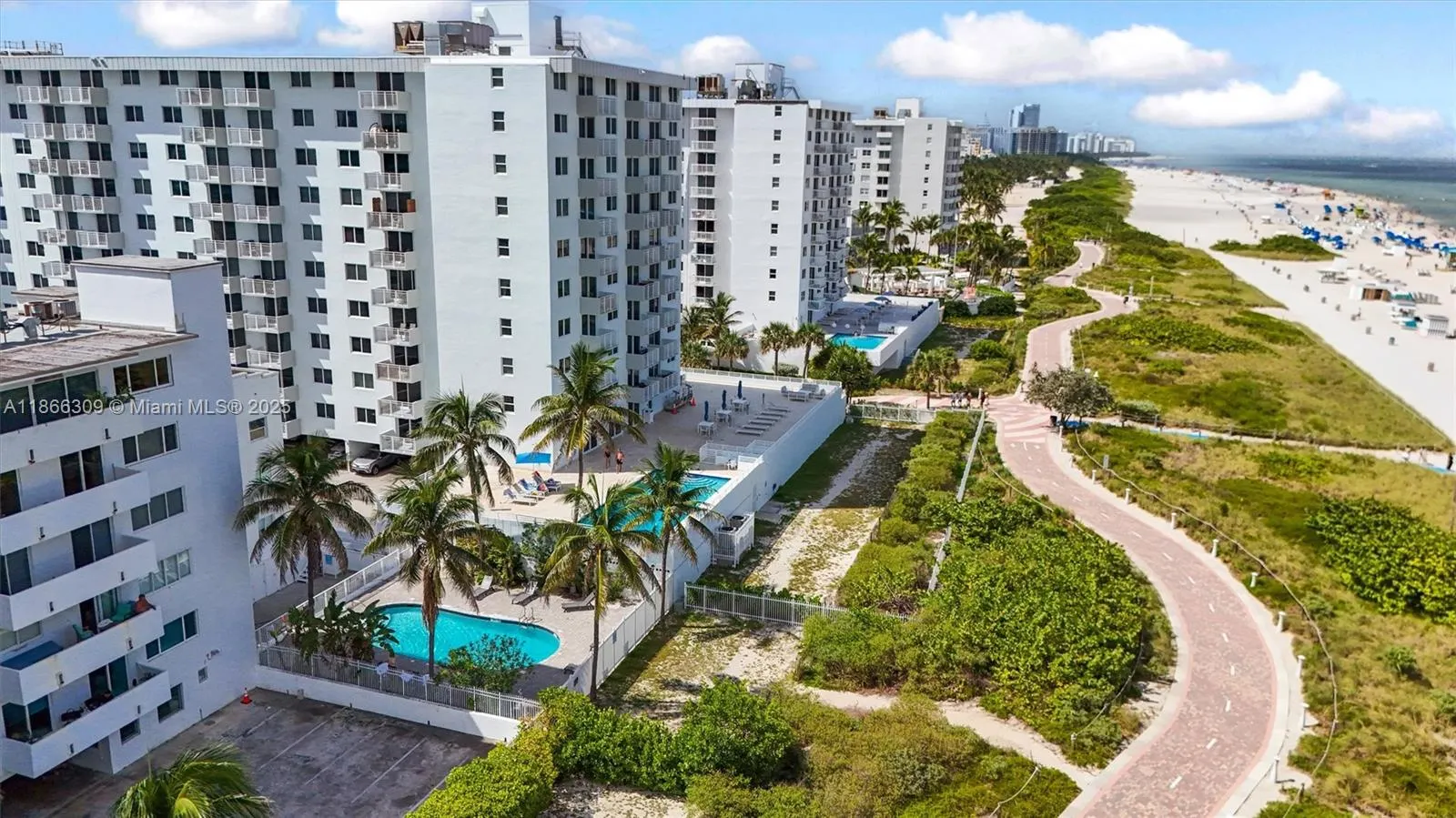 335 Ocean Dr, #223