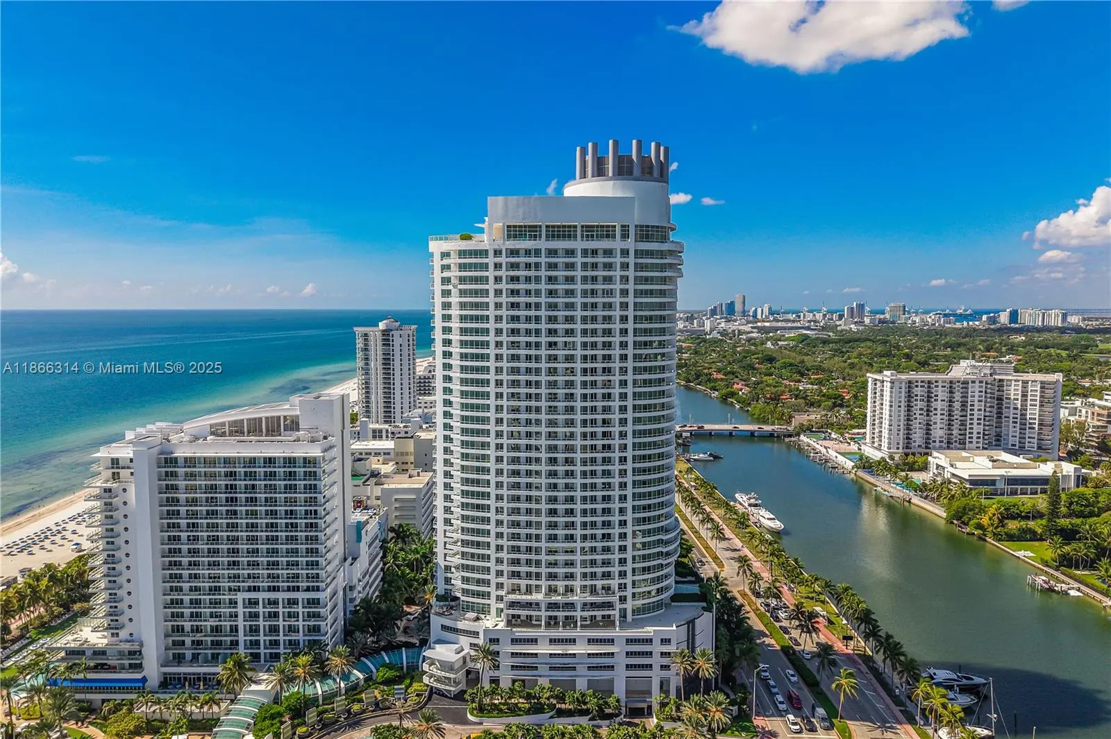 4401 Collins Ave, #2010