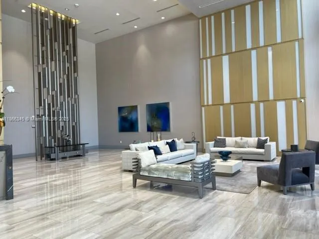 5300 Paseo Blvd, #607