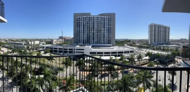 5300 Paseo Blvd, #607
