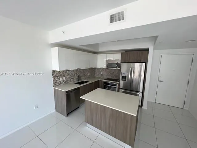 5300 Paseo Blvd, #607
