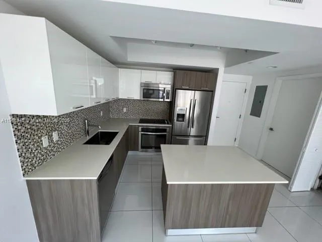 5300 Paseo Blvd, #607