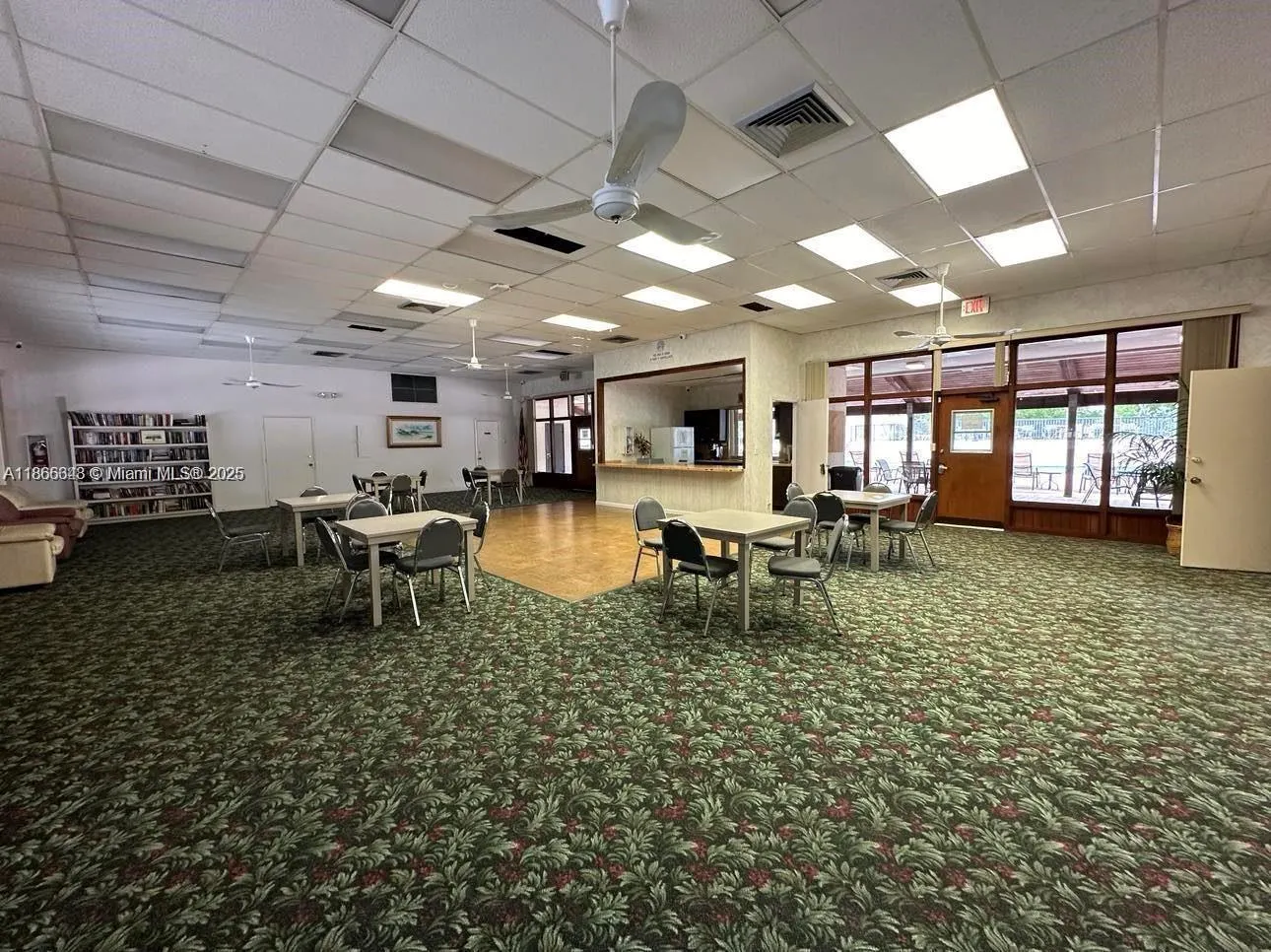 125 S Laurel Dr, #506