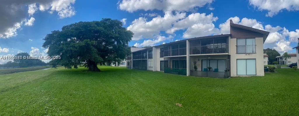 125 S Laurel Dr, #506