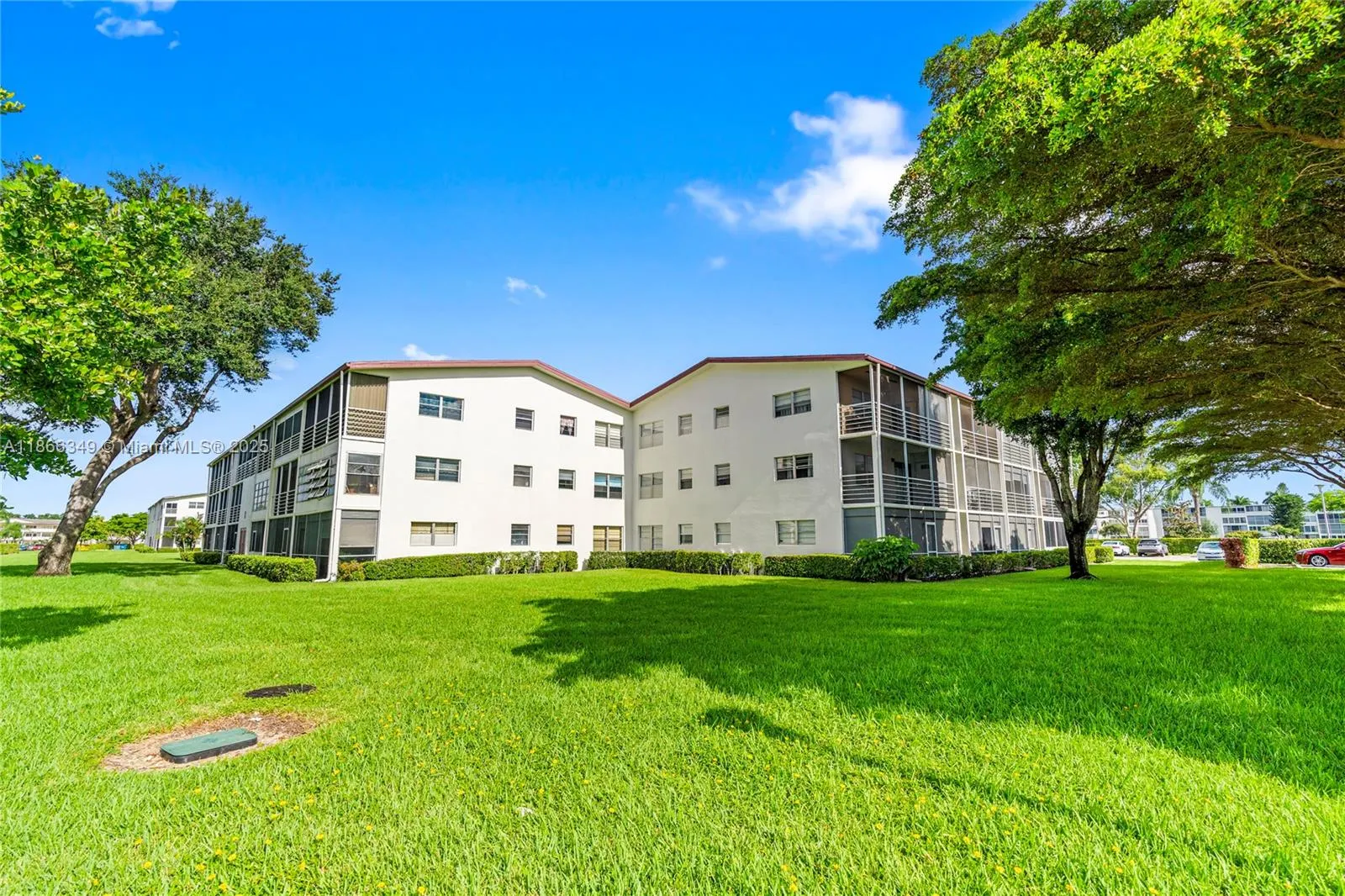 555 N Fanshaw  N, #555