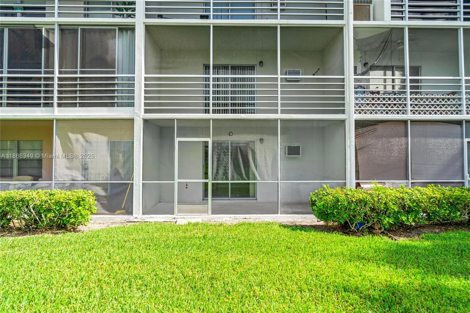 555 N Fanshaw  N, #555