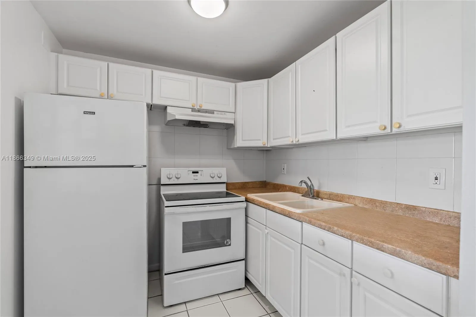 555 N Fanshaw  N, #555