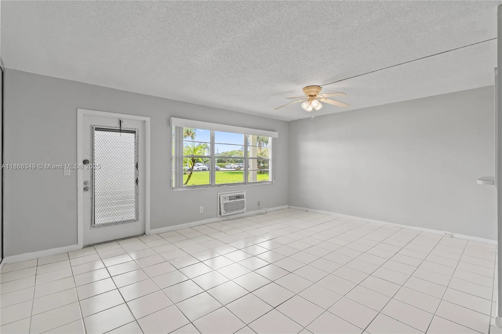 555 N Fanshaw  N, #555