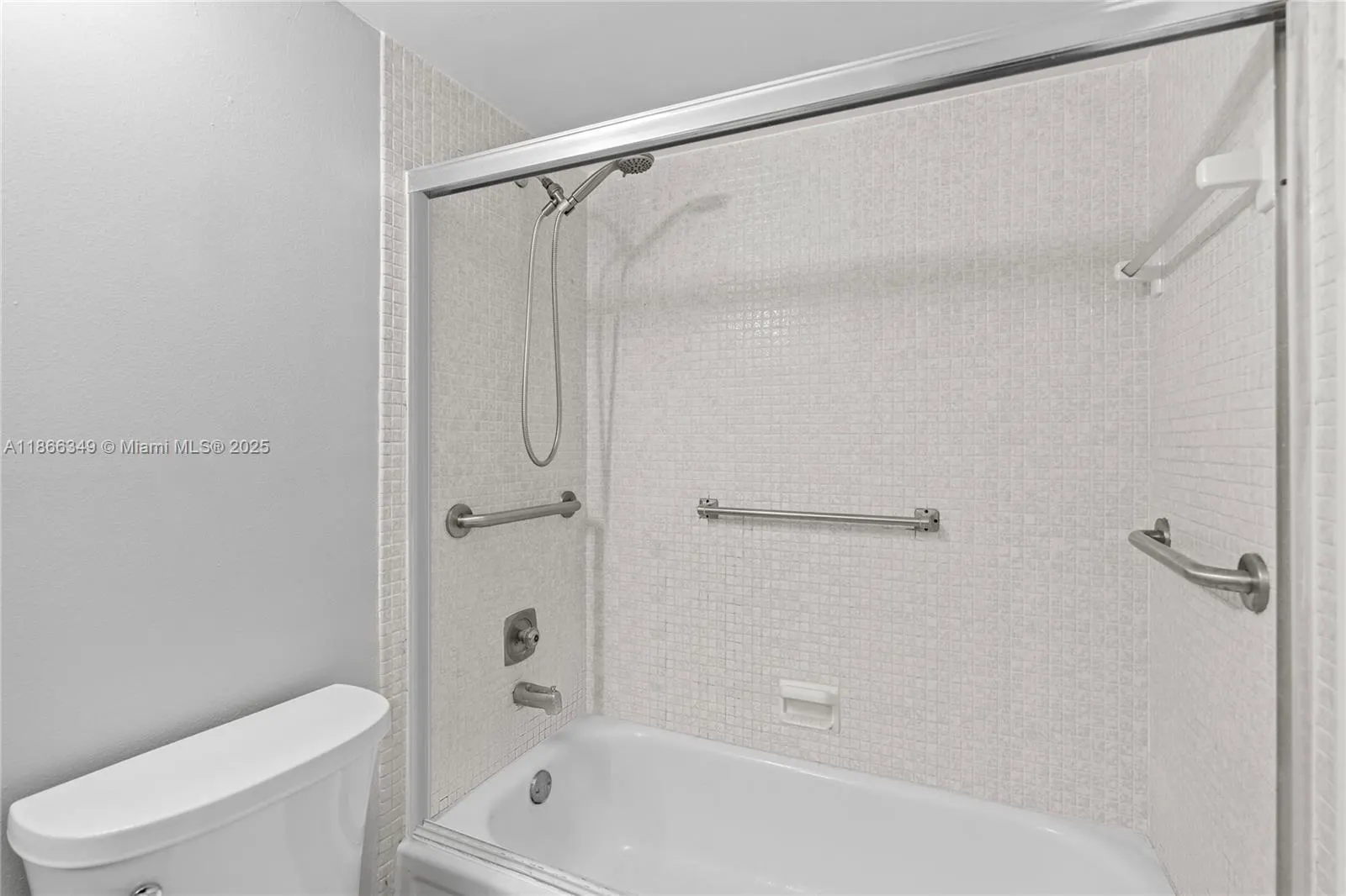 555 N Fanshaw  N, #555