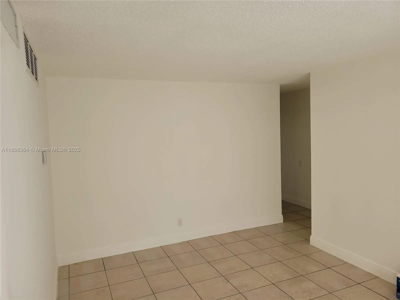 4455 Treehouse Ln, #A