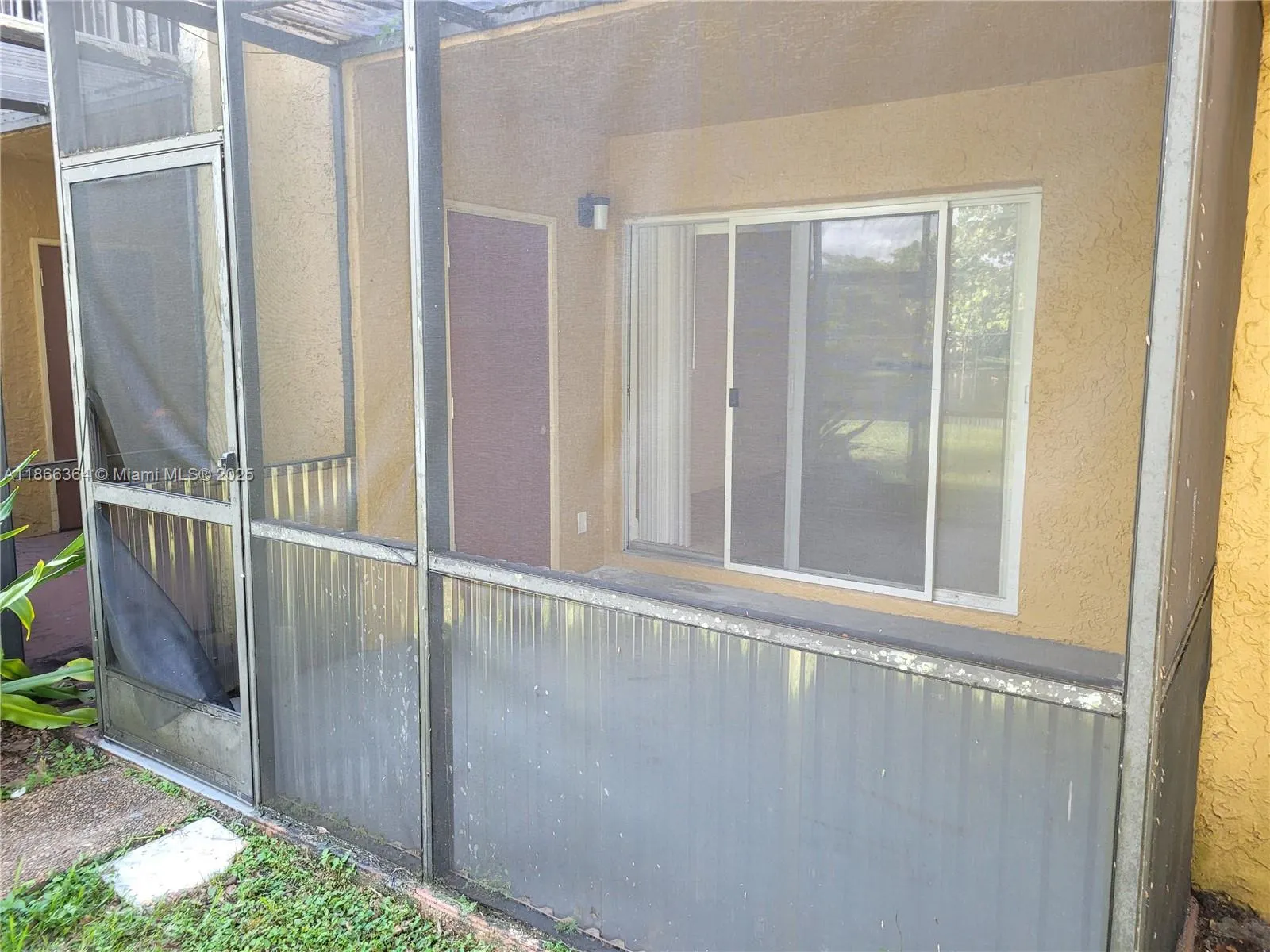 4455 Treehouse Ln, #A