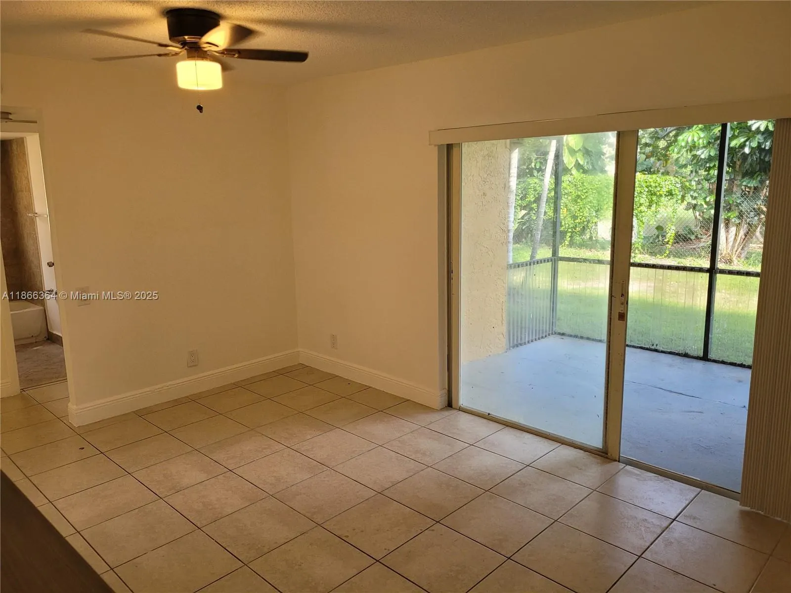 4455 Treehouse Ln, #A