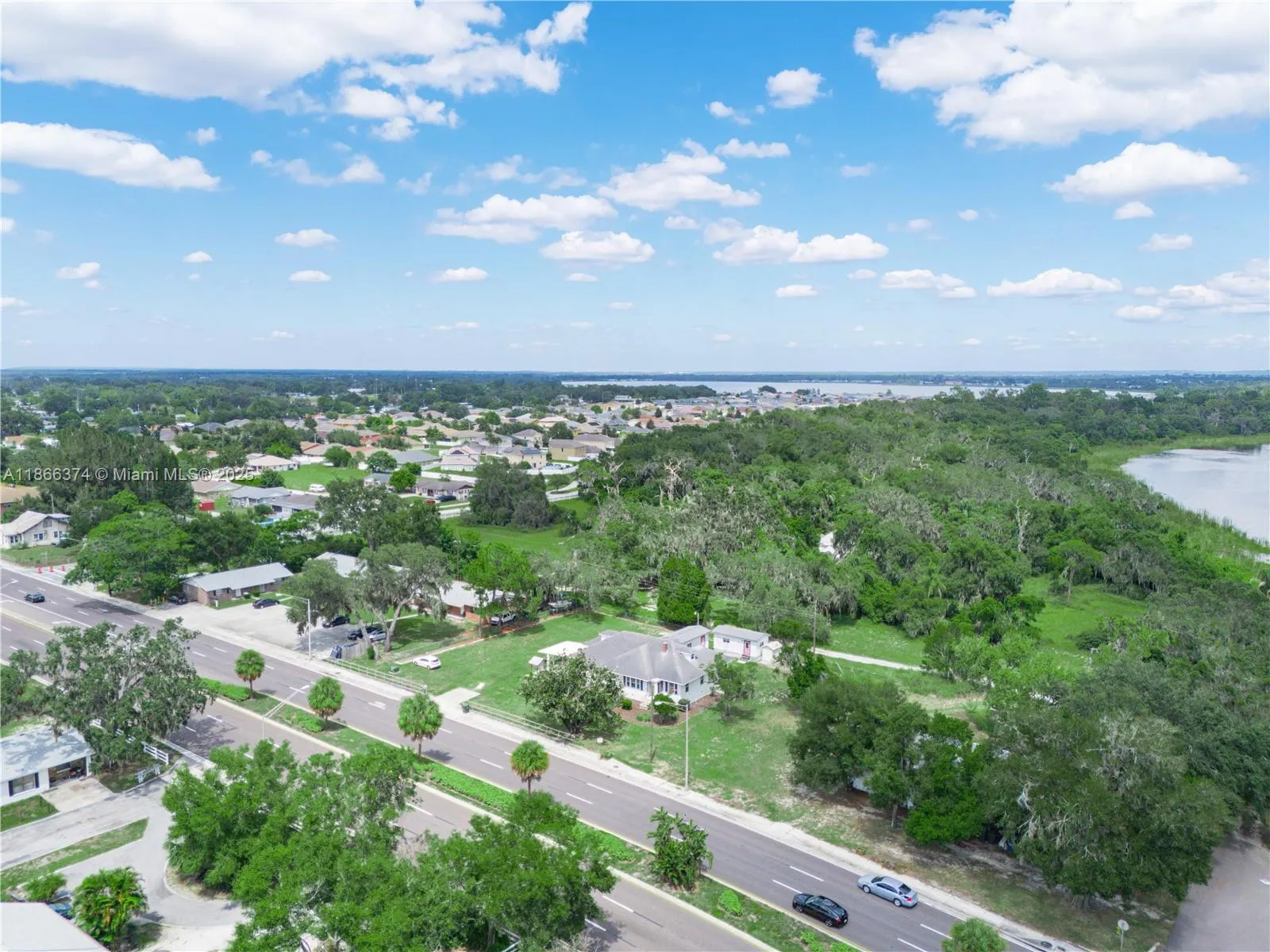 1070 S Lake Shore Way