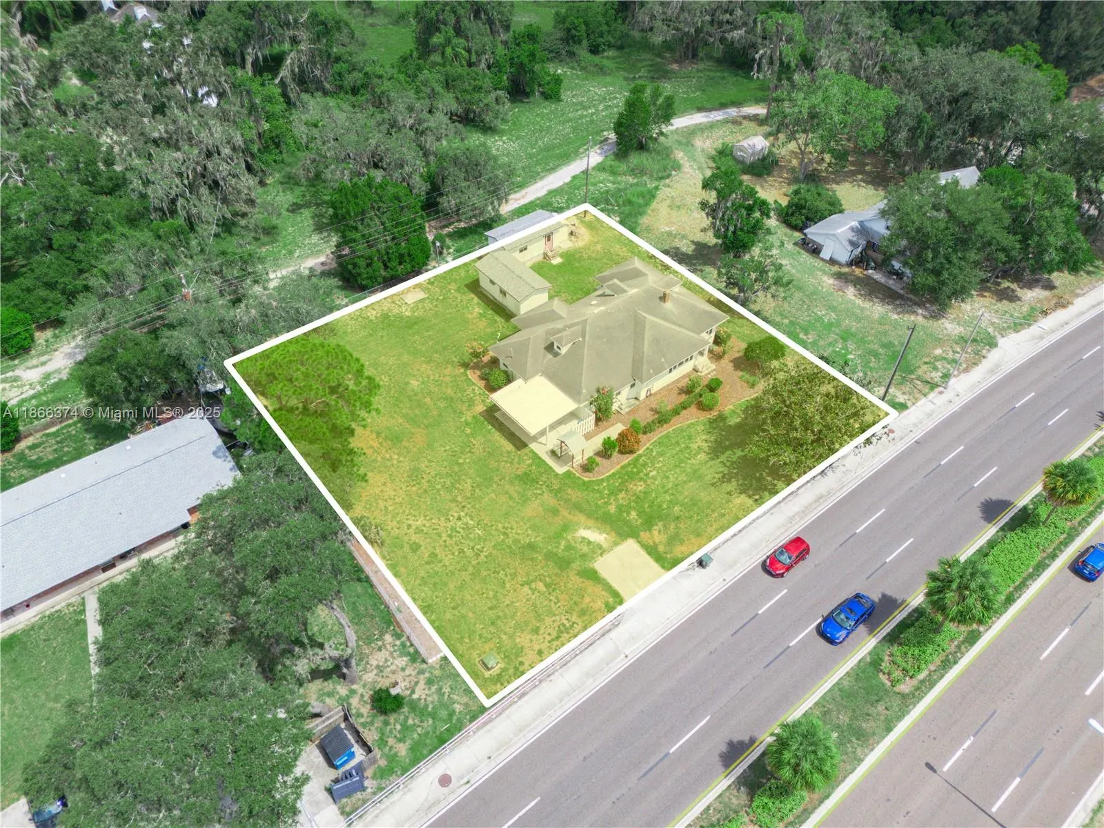1070 S Lake Shore Way