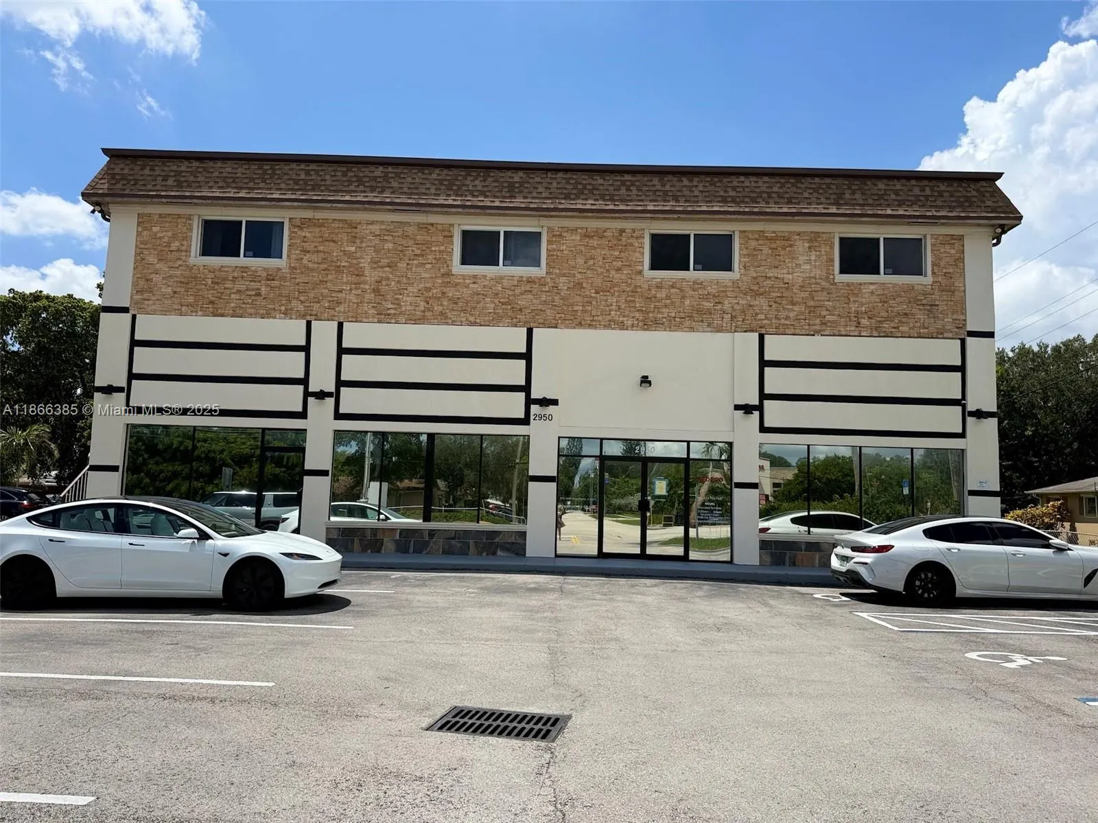 2950 Griffin Rd