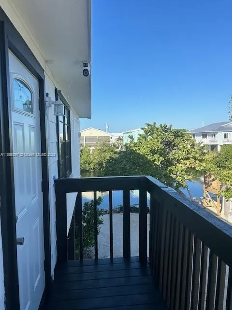 74 Pelican Ln