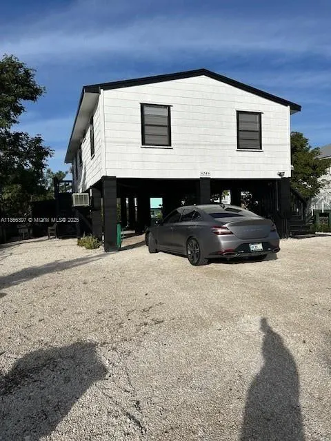 74 Pelican Ln