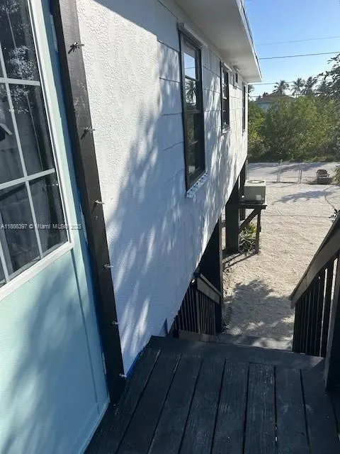 74 Pelican Ln