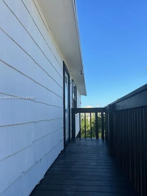 74 Pelican Ln