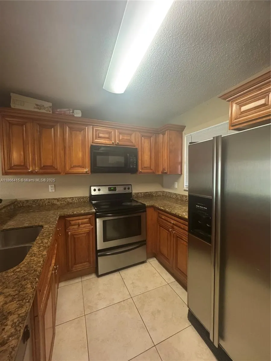 1480 Windorah Way, #G