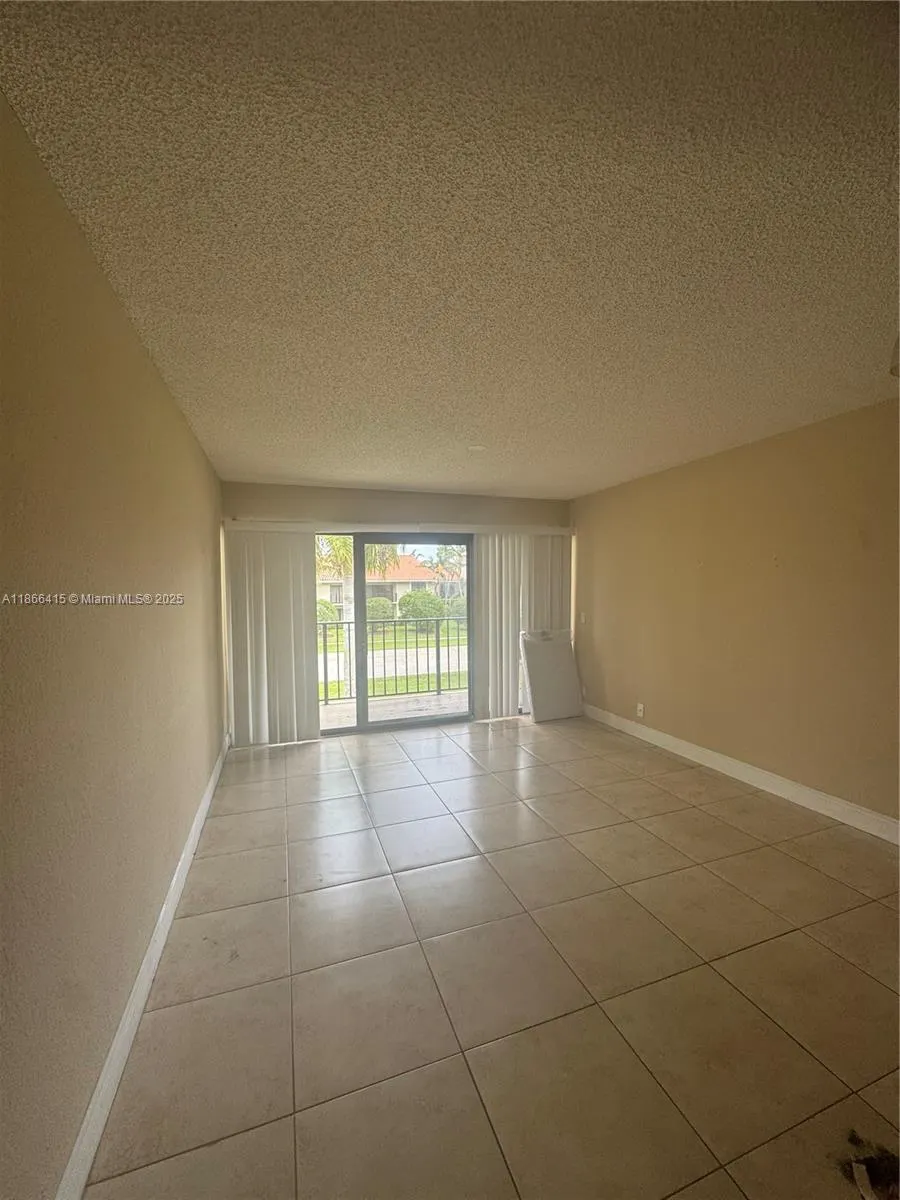 1480 Windorah Way, #G