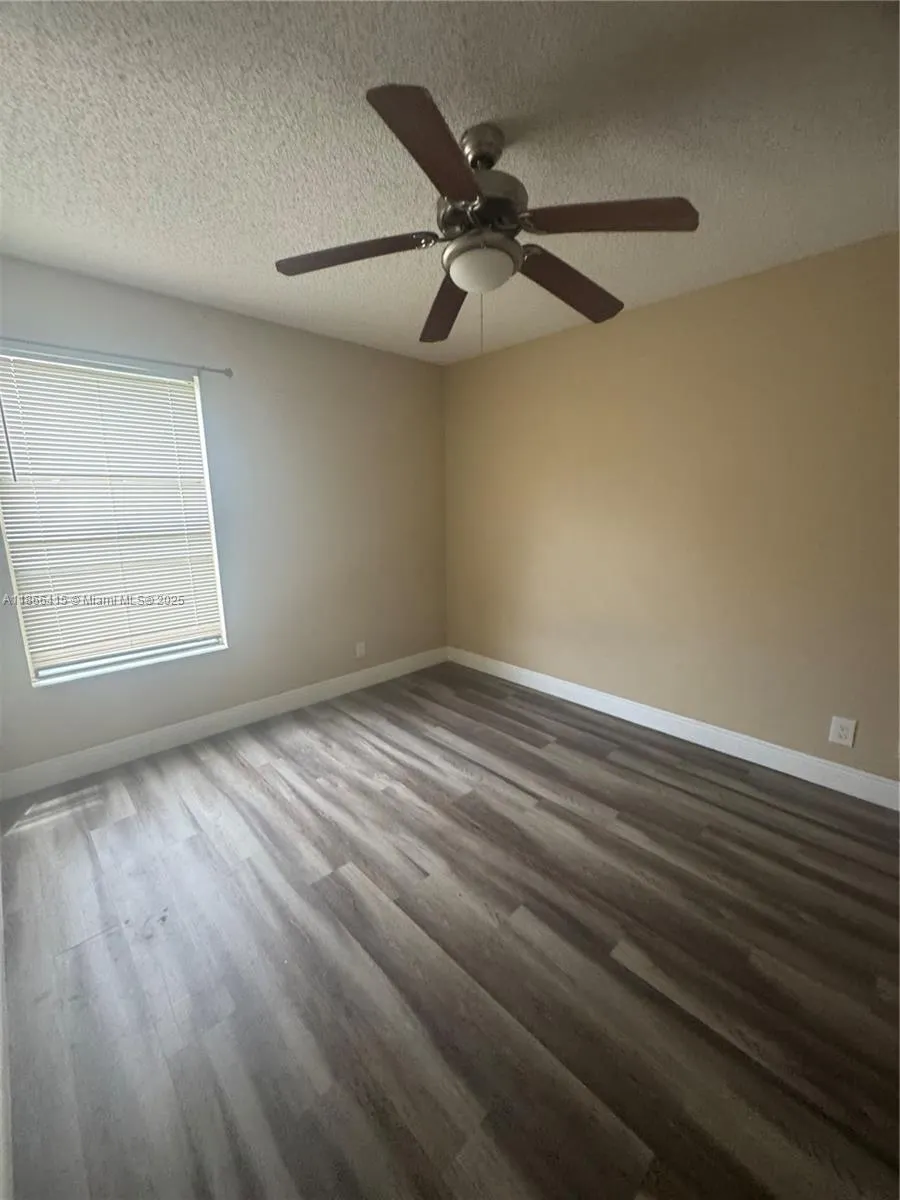 1480 Windorah Way, #G