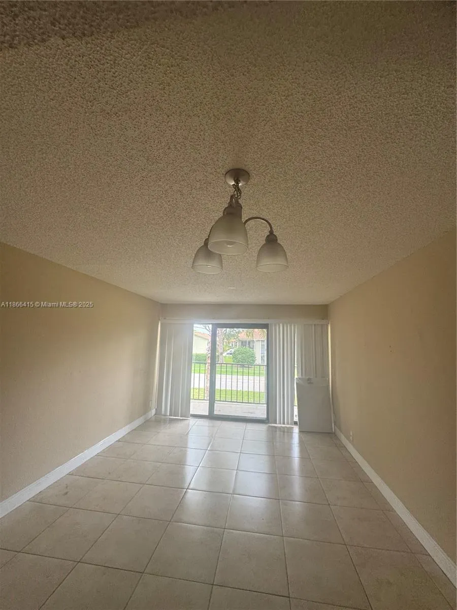 1480 Windorah Way, #G