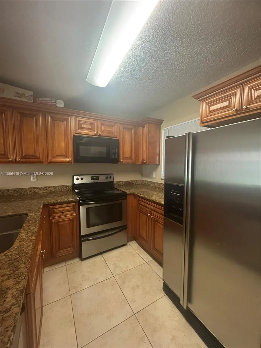 1480 Windorah Way, #G