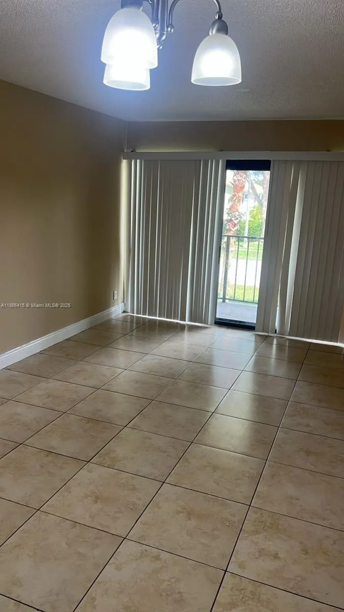 1480 Windorah Way, #G