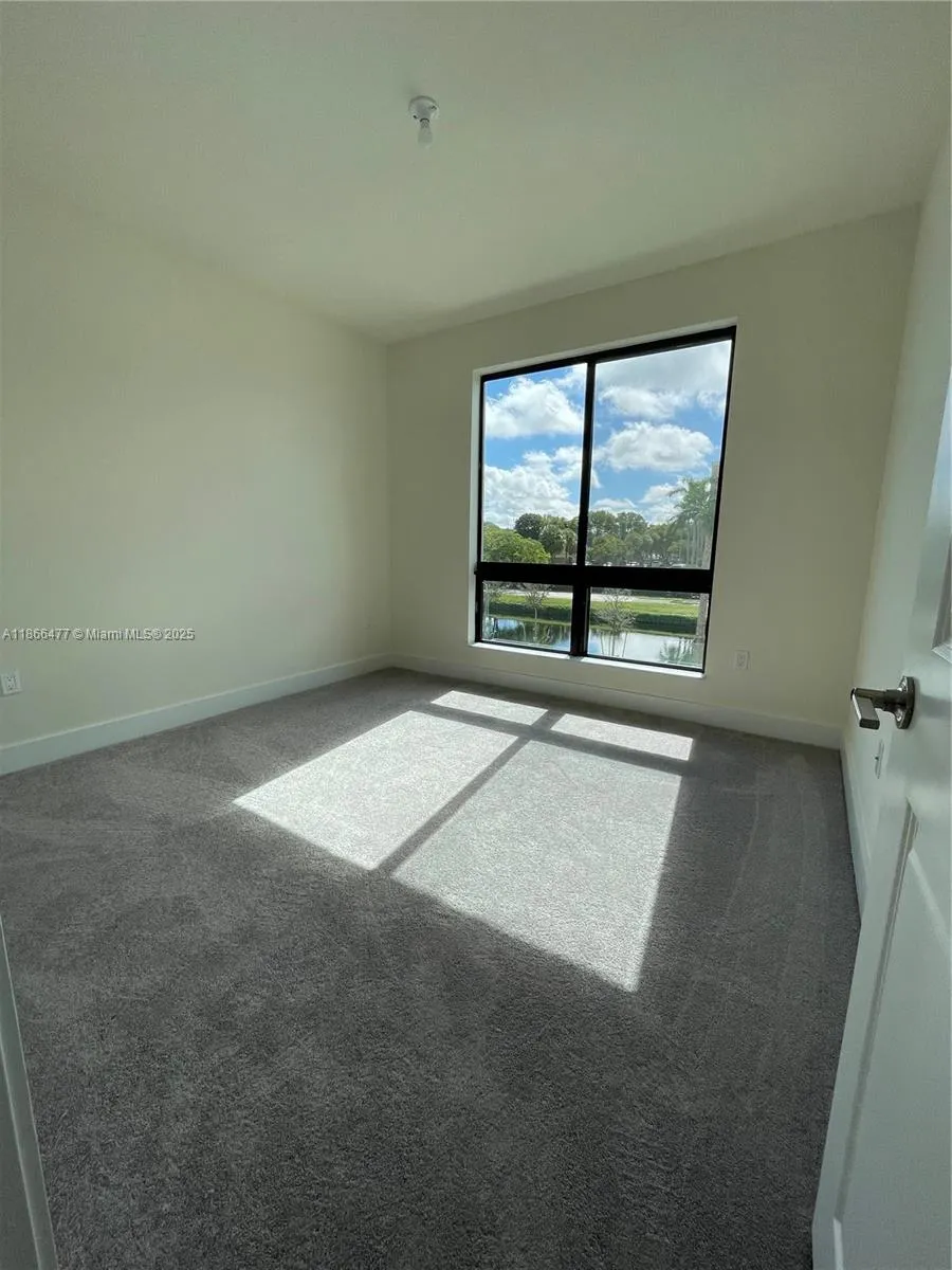 8265 NW 41st St, #C-107