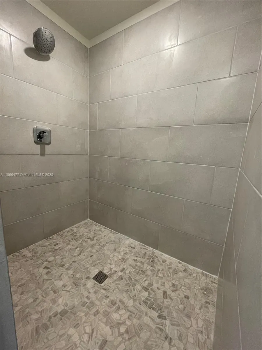 8265 NW 41st St, #C-107