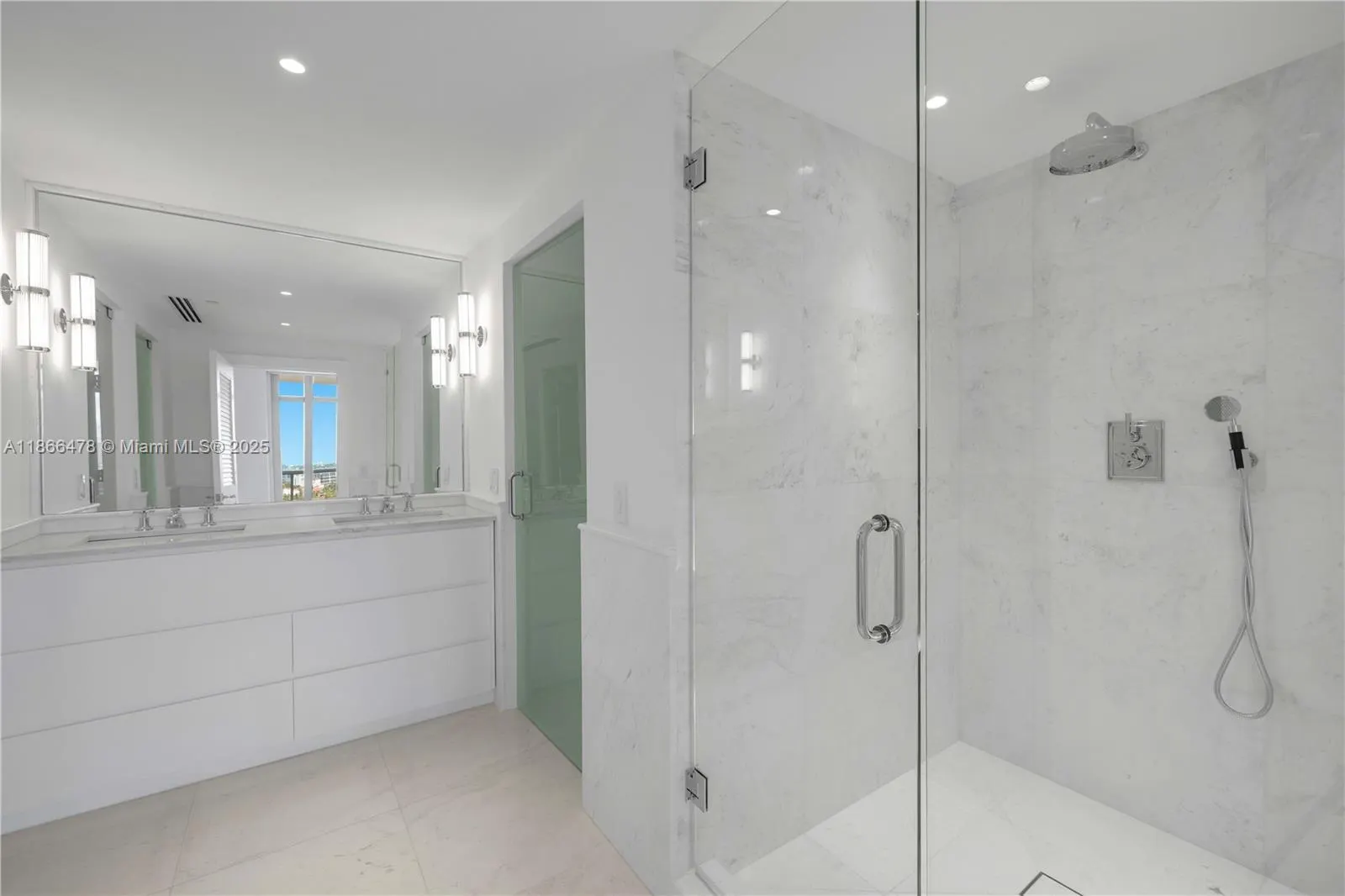 3737 Collins Ave, #S-1603