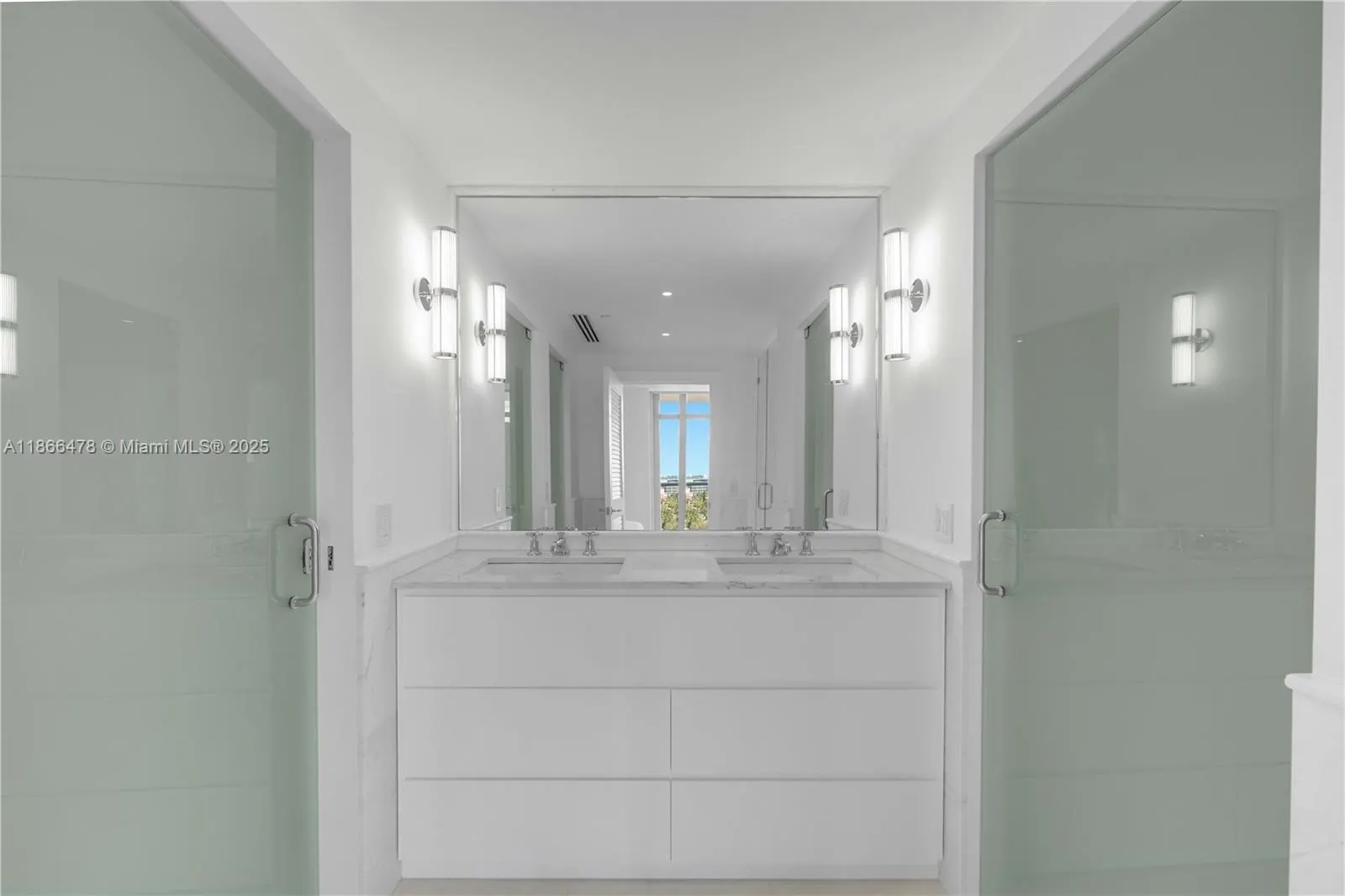 3737 Collins Ave, #S-1603