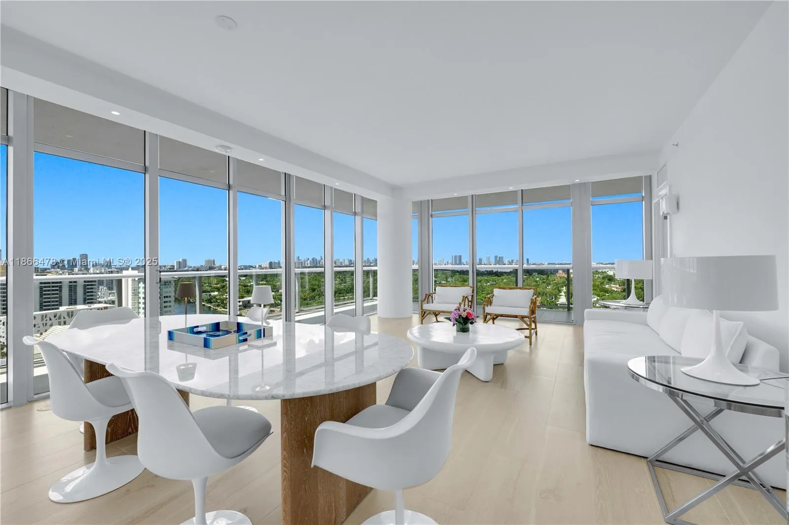 3737 Collins Ave, #S-1603