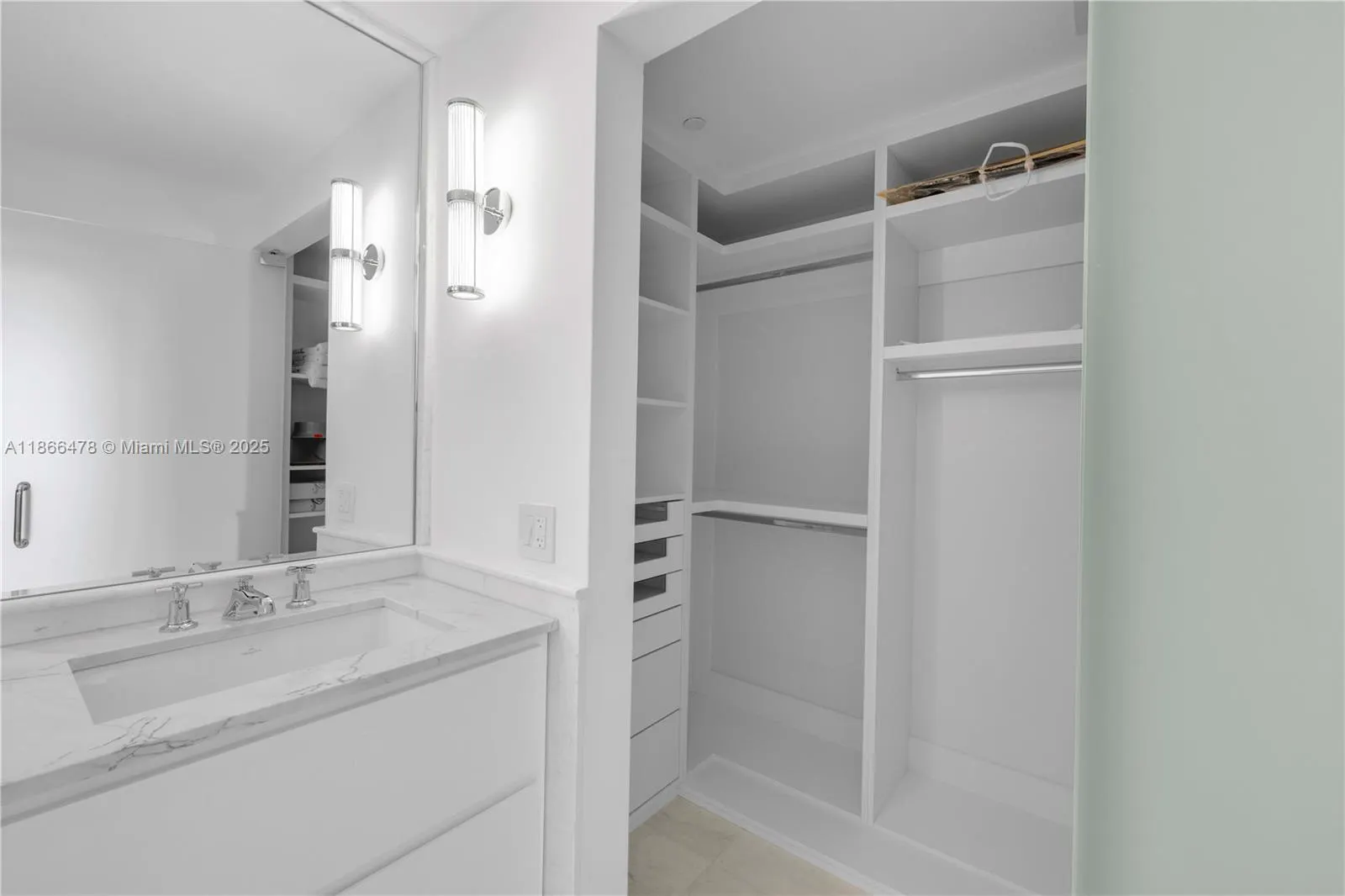 3737 Collins Ave, #S-1603