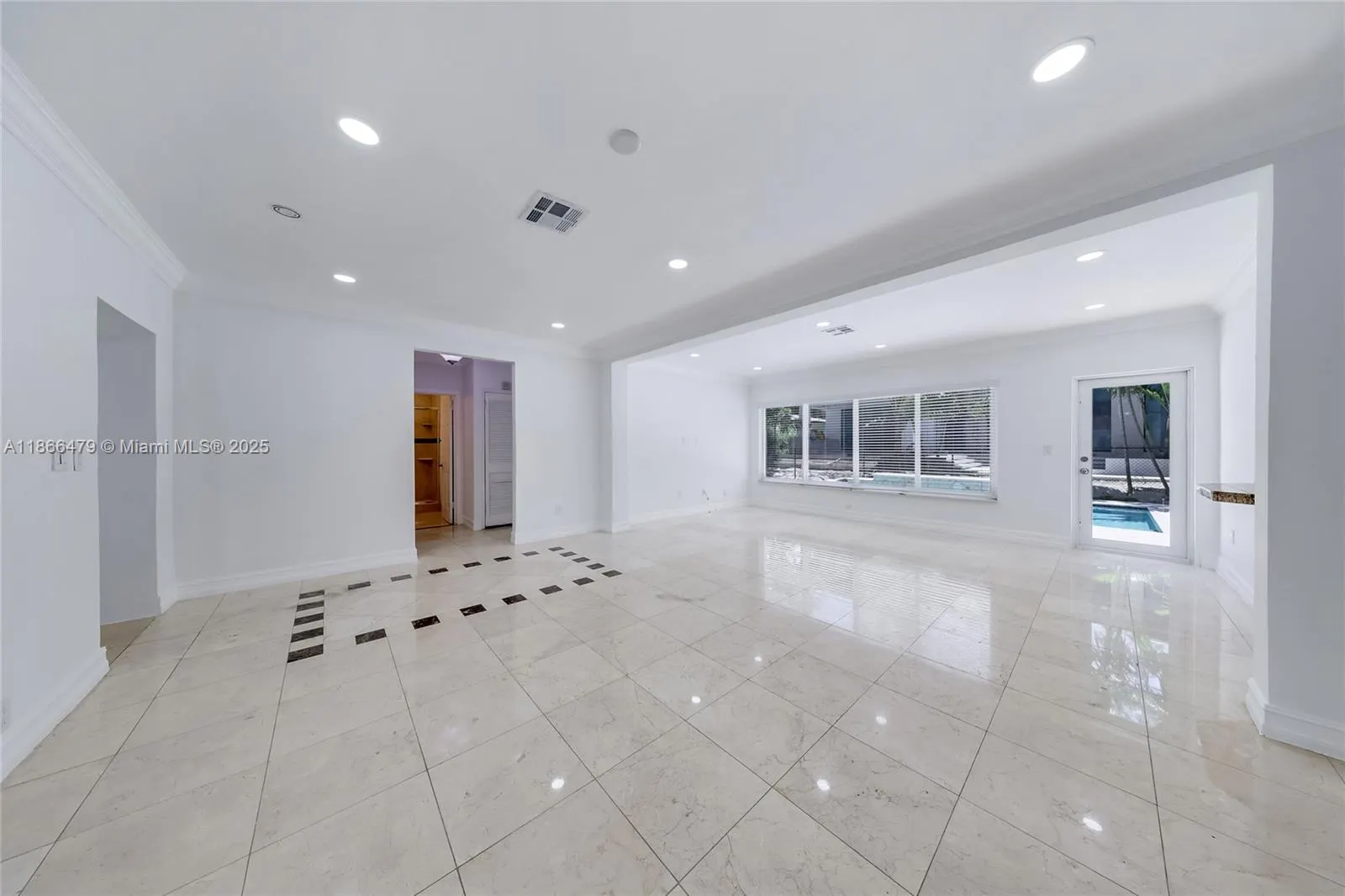 1410 Bird Rd
