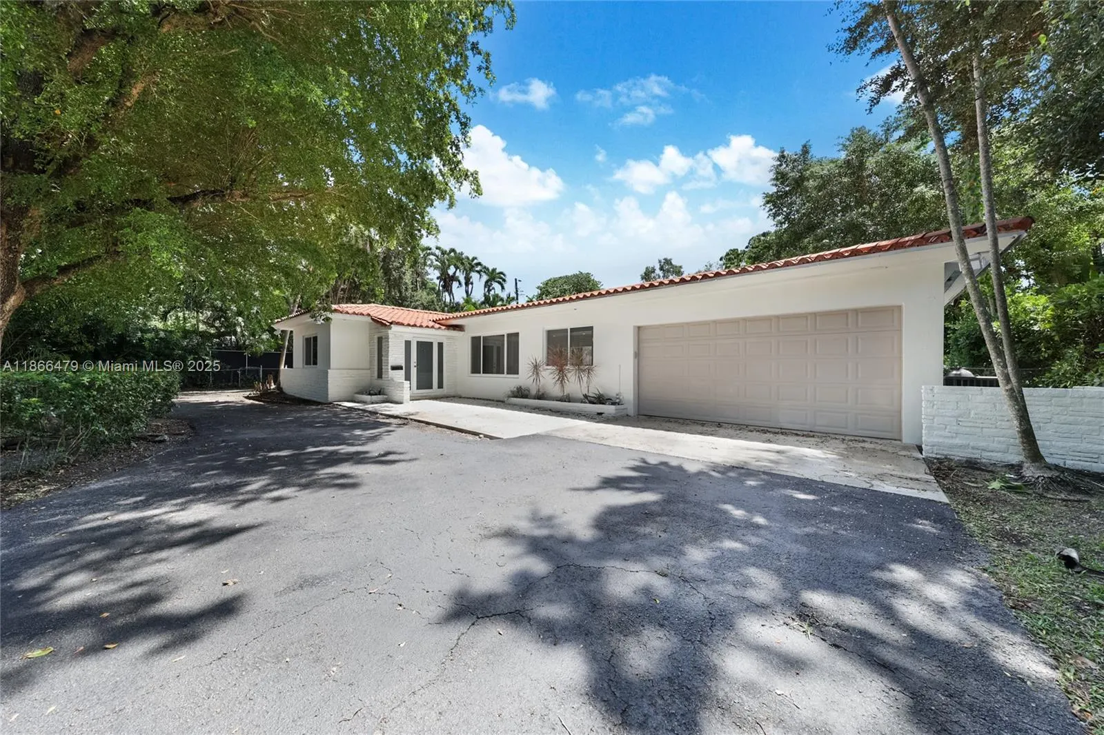 1410 Bird Rd