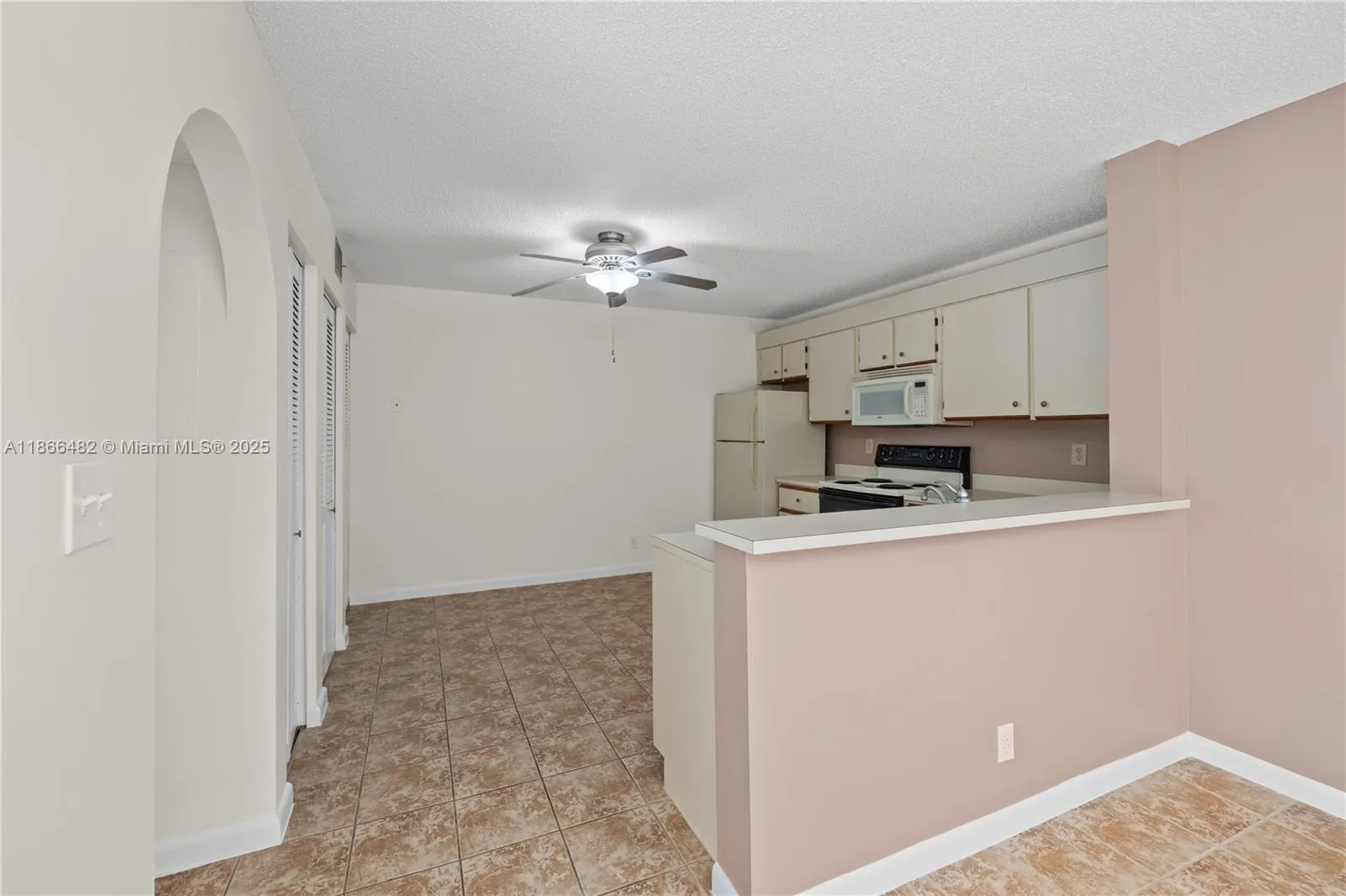 10105 W Sunrise Blvd, #104