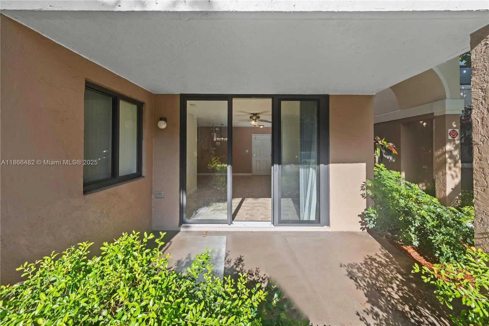 10105 W Sunrise Blvd, #104