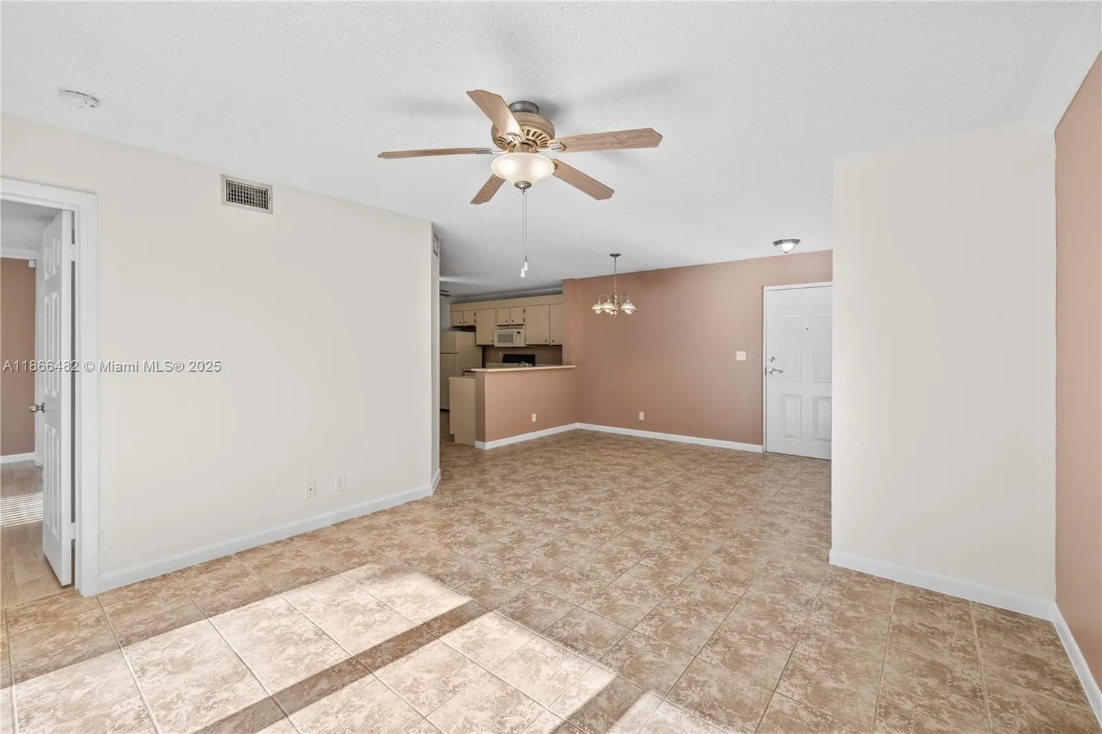 10105 W Sunrise Blvd, #104