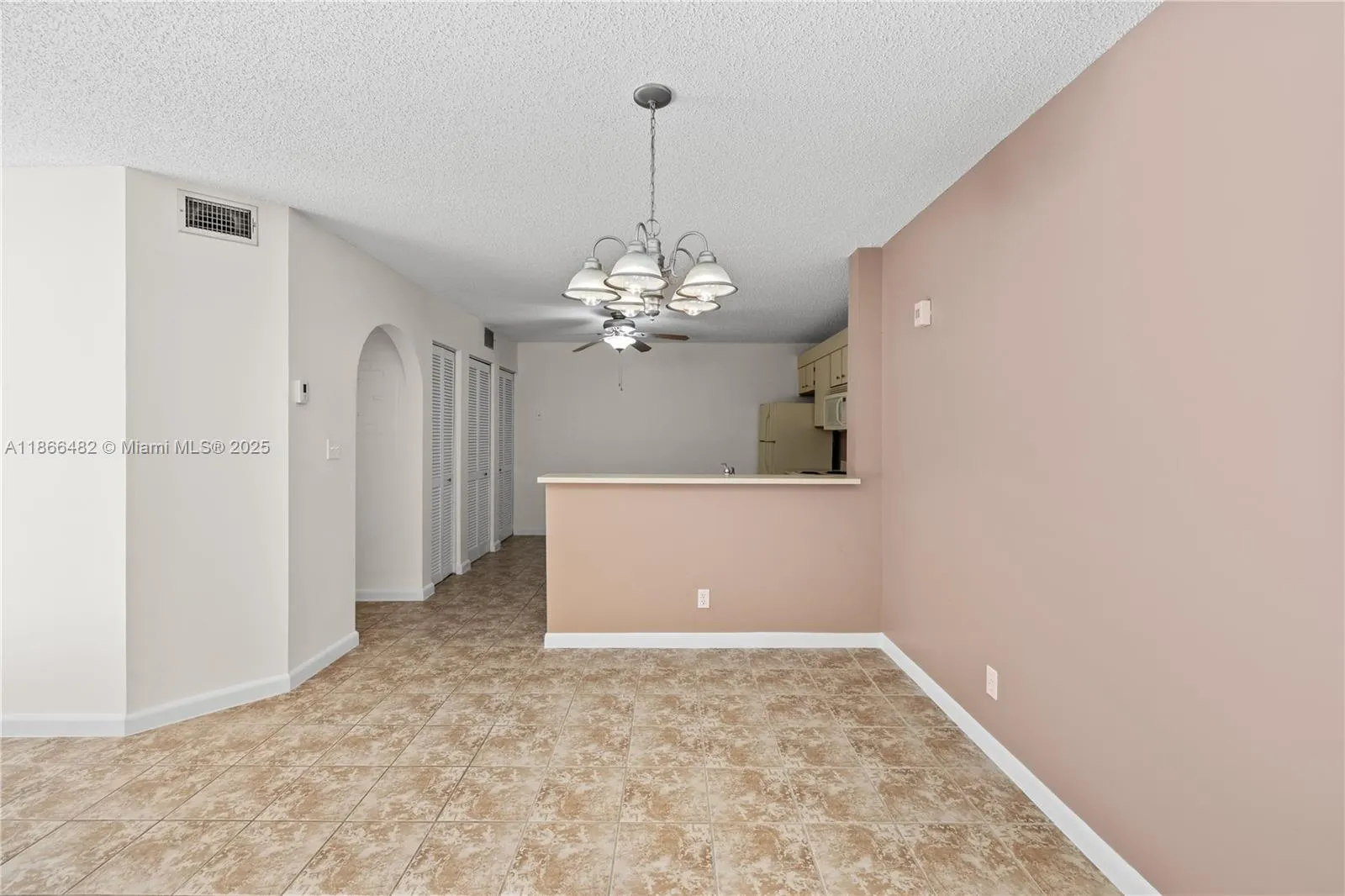 10105 W Sunrise Blvd, #104