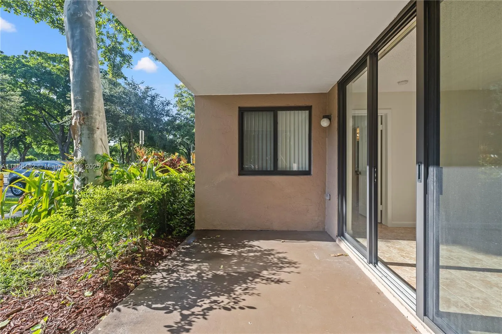 10105 W Sunrise Blvd, #104