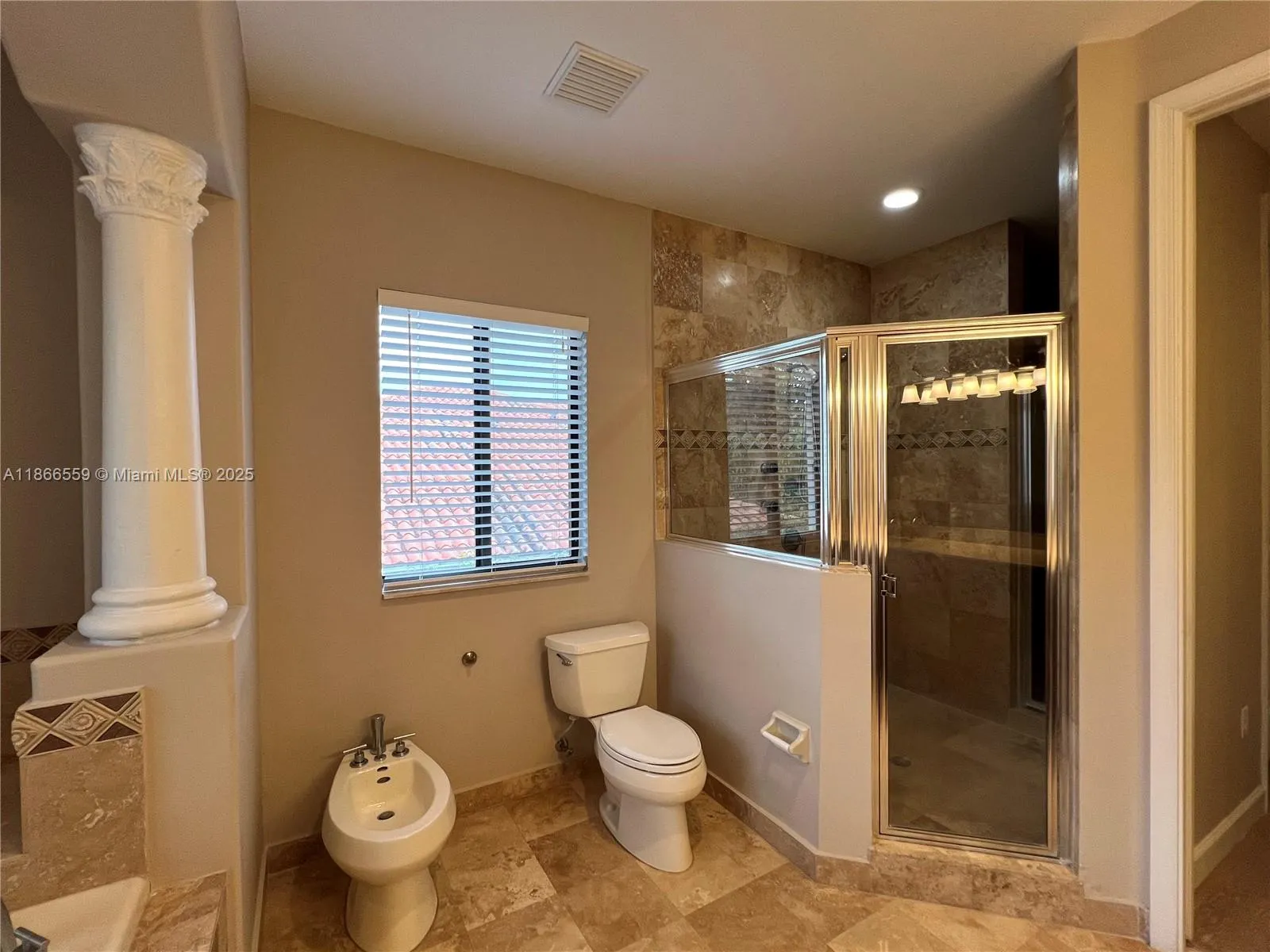 7961 SW 195th Ter