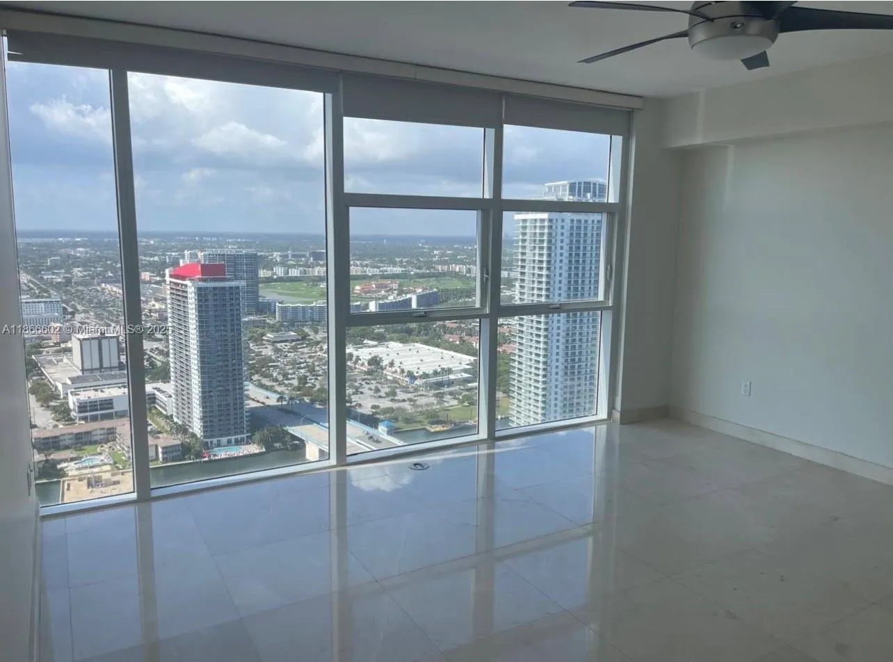 1830 S Ocean Dr, #4407